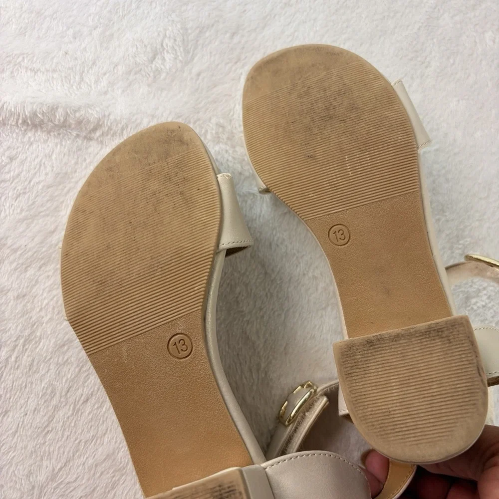 Rachel Shoes Girls Lil Pearl Champagne Gold Faux Pearl Dress Sandals Size 13 GUC